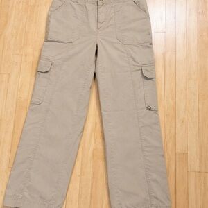 Abercrombie & Fitch Women's Beige Cargo Pants